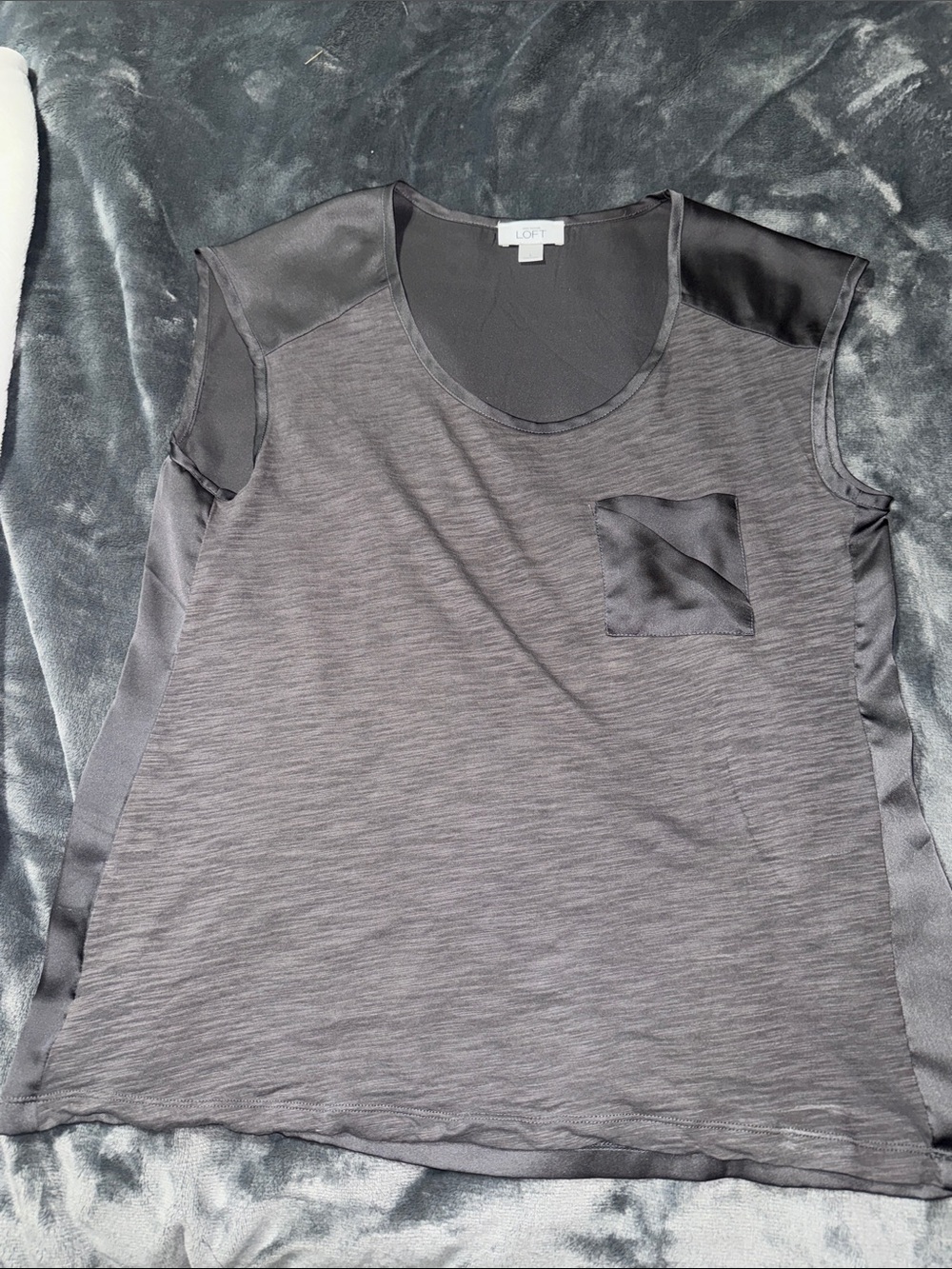 LOFT Gray Mixed-Media Scoop Neck Tank